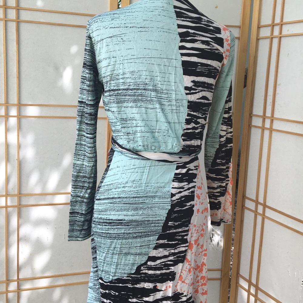 Diane Von Furstenberg Wrap Dress - Picture 2 of 3